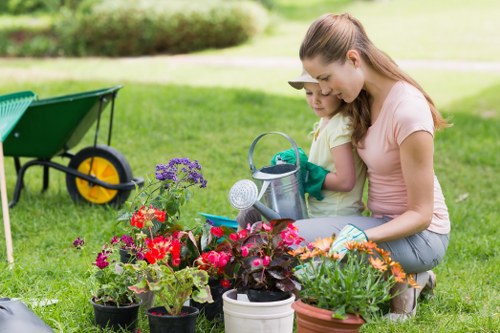 Reuse pop-up with secondhand garden tools and pots for redistribution